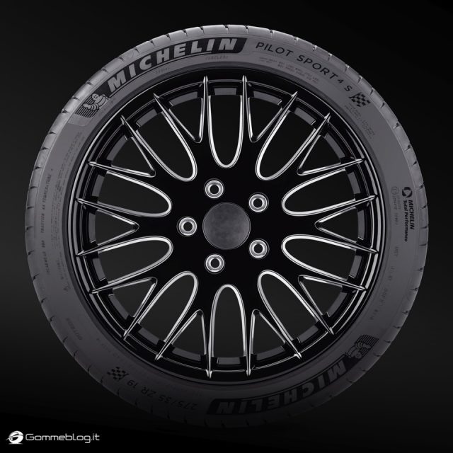 Ferrari 488 GTB 5 640x640